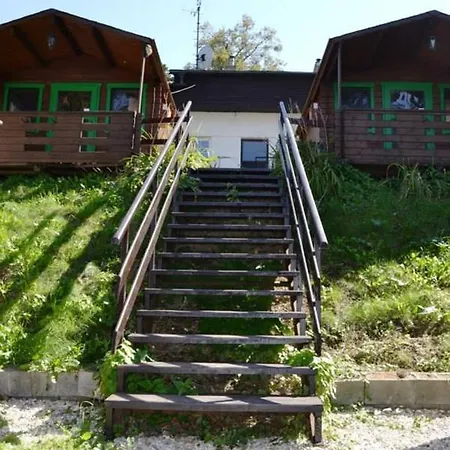 Chatova Osada Na Skalkach