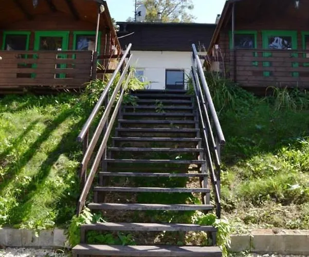 Chatová Osada Na Skalkách
